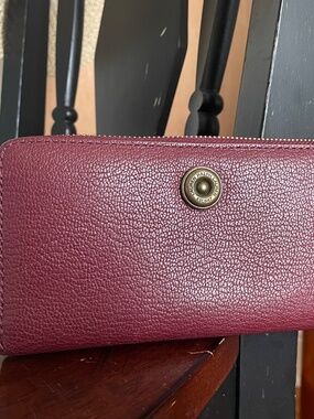 Lauren Ralph Lauren Burgundy Leather Wallet